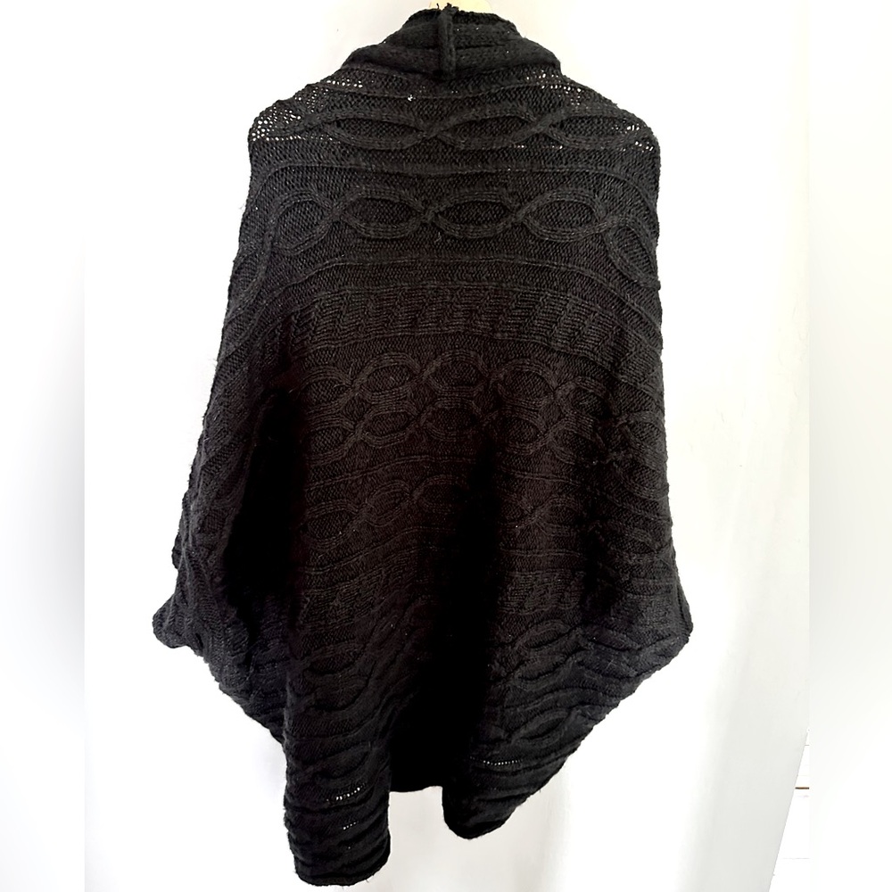 Universal Thread Knit Shawl Wrap - Picture 4 of 12